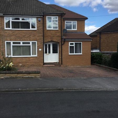 Large 4 Bedroom Home In Boston Spa Village In-Between York, Harrogate And Leeds, Sleeps 9 Exteriér fotografie